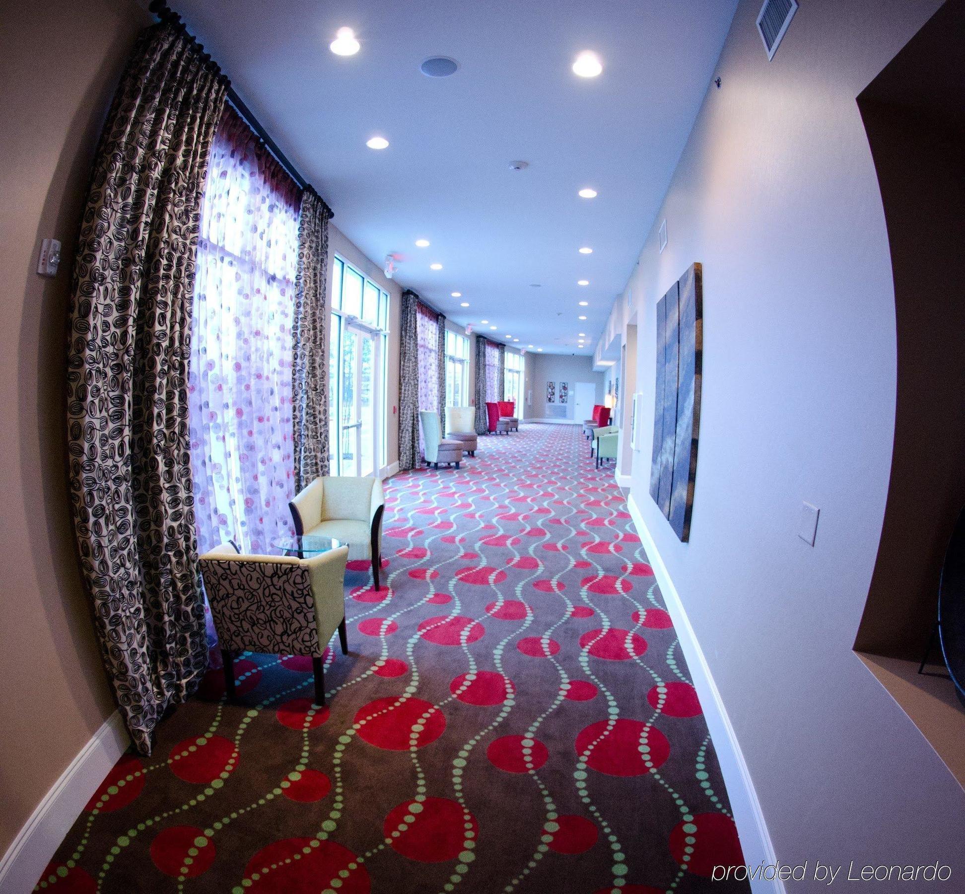 Hotel Doubletree By Hilton Hamilton Place 4*