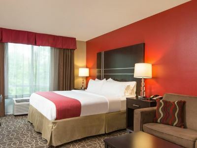Doubletree By Hilton Hamilton Place